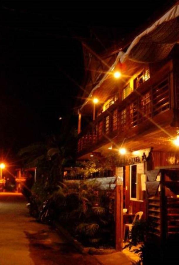 Balay Paragua El Nido Exterior foto